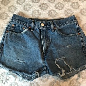 Levi’s Denim cut off denim shorts